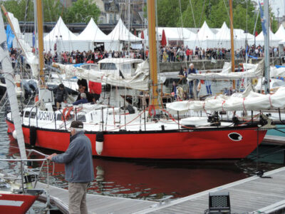 Joshua aux Sables d’Olonne pour le départ de la Golden Globe Race